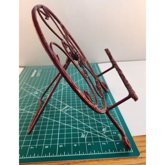 Red Scrolled Metal Decorative Plate Stand Holder Red Cast Iron Home Kitchen Art - Picture 7 of 15